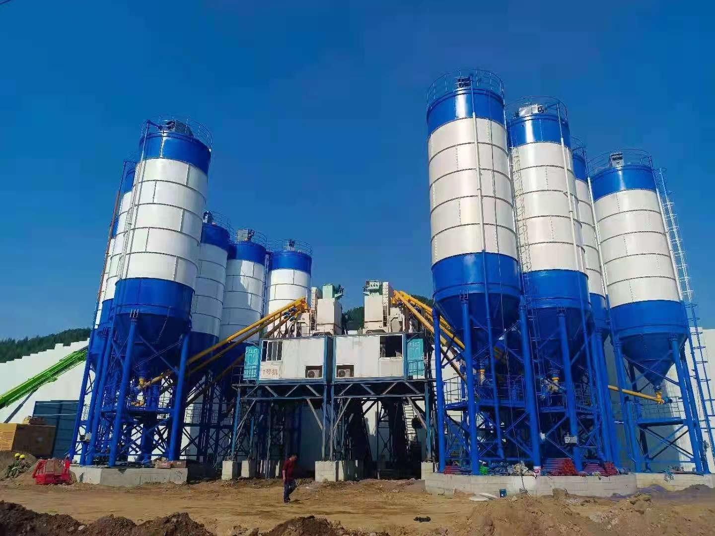 临海阳直金属容器有限公司,临海阳直金属容器有限公司,临海阳直油罐,临海阳直储油罐,临海阳直卧式油罐,临海阳直立式油罐,临海阳直酸碱罐,临海阳直水处理设备,临海阳直容器封头,临海阳直锅炉辅机,临海阳直各类金属容器,临海阳直水泥罐,临海运阳直输罐,临海阳直储存罐,临海阳直橇装加油站,临海阳直塔器,临海阳直换热器,临海阳直自动化设备,临海阳直压力容器,临海阳直酿酒储罐